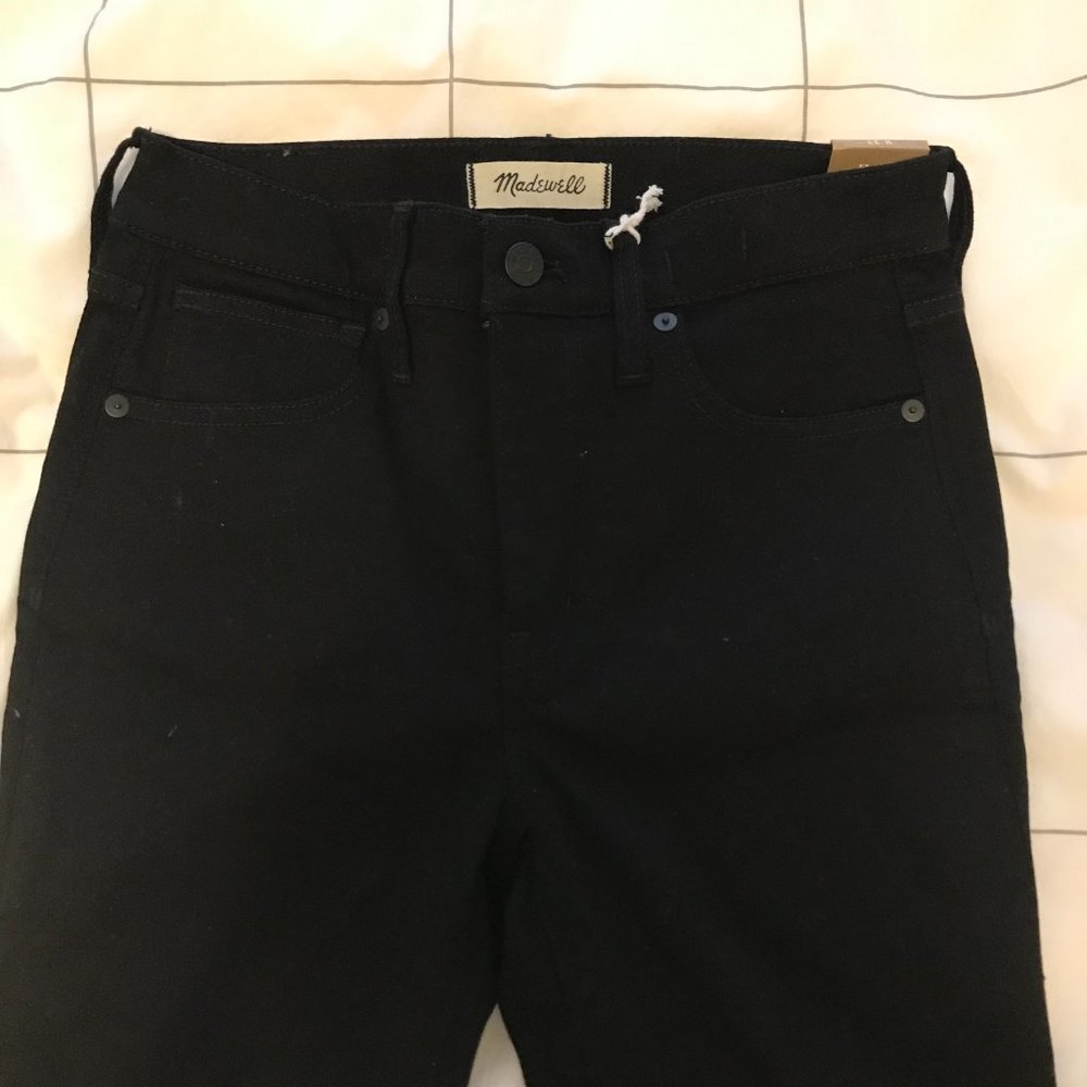 Madewell 9" High Rise Black Skinny Jean - Picture 4 of 4